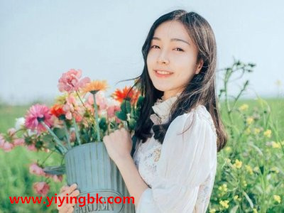 美如画的漂亮甜美女孩子，www.yiyingbk.com